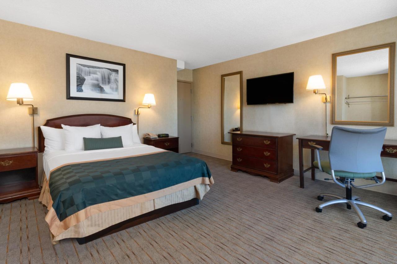 Ramada By Wyndham Reno Hotel & Casino Exteriér fotografie