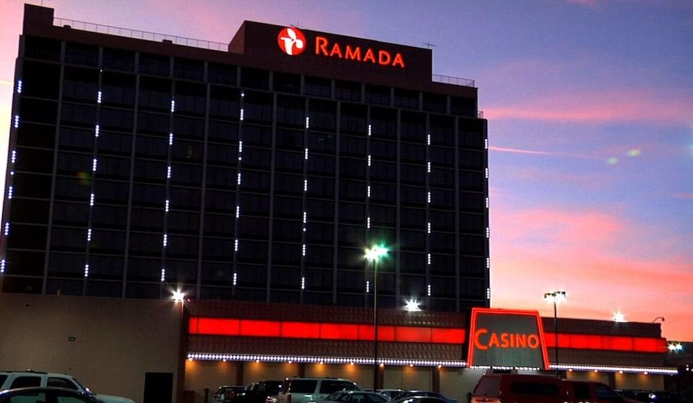 Ramada By Wyndham Reno Hotel & Casino Exteriér fotografie