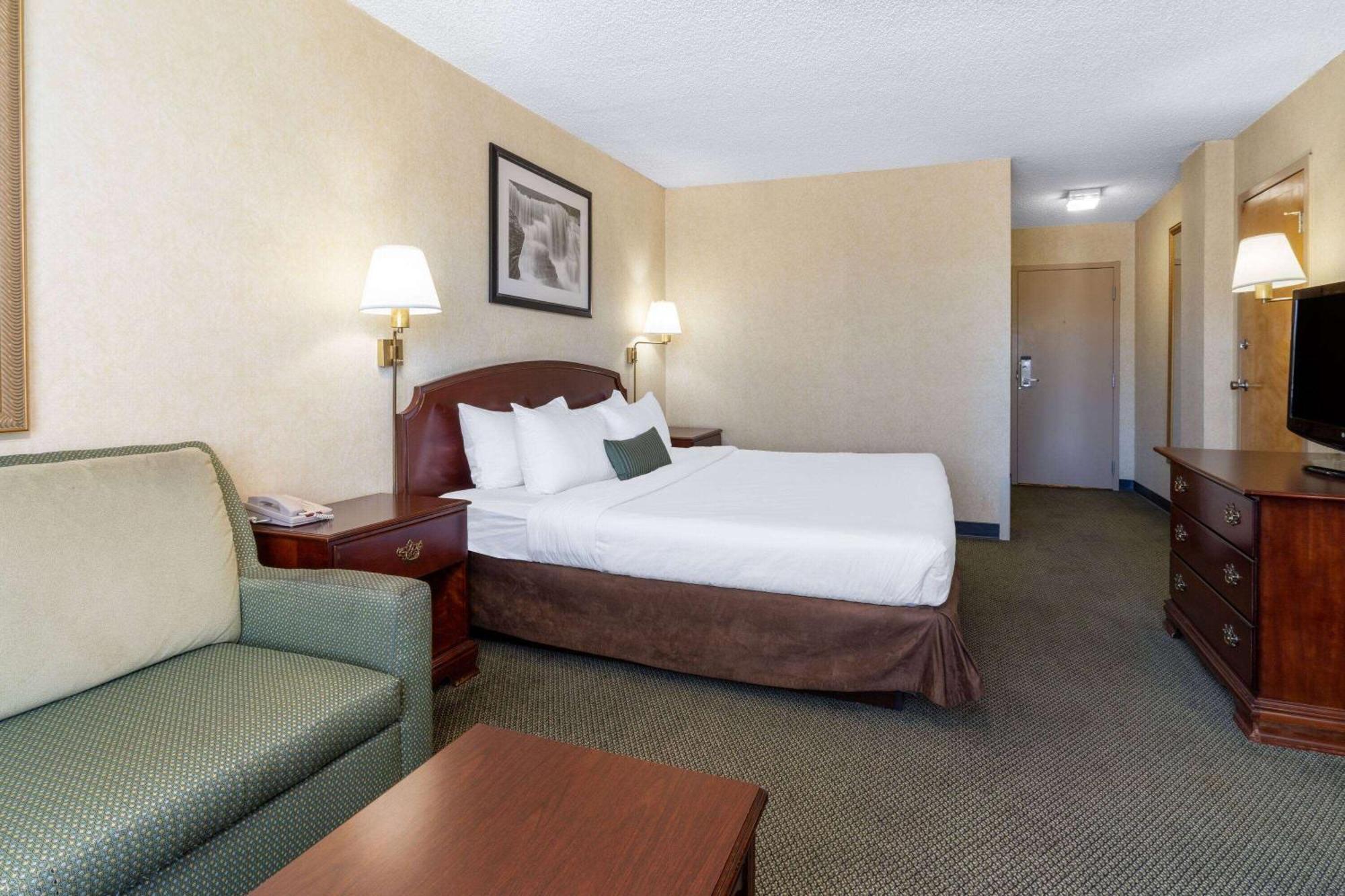 Ramada By Wyndham Reno Hotel & Casino Exteriér fotografie